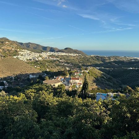 Villa En Frigiliana Con Piscina, Jacuzzi Y Espectaculares Vistas Buitenkant foto