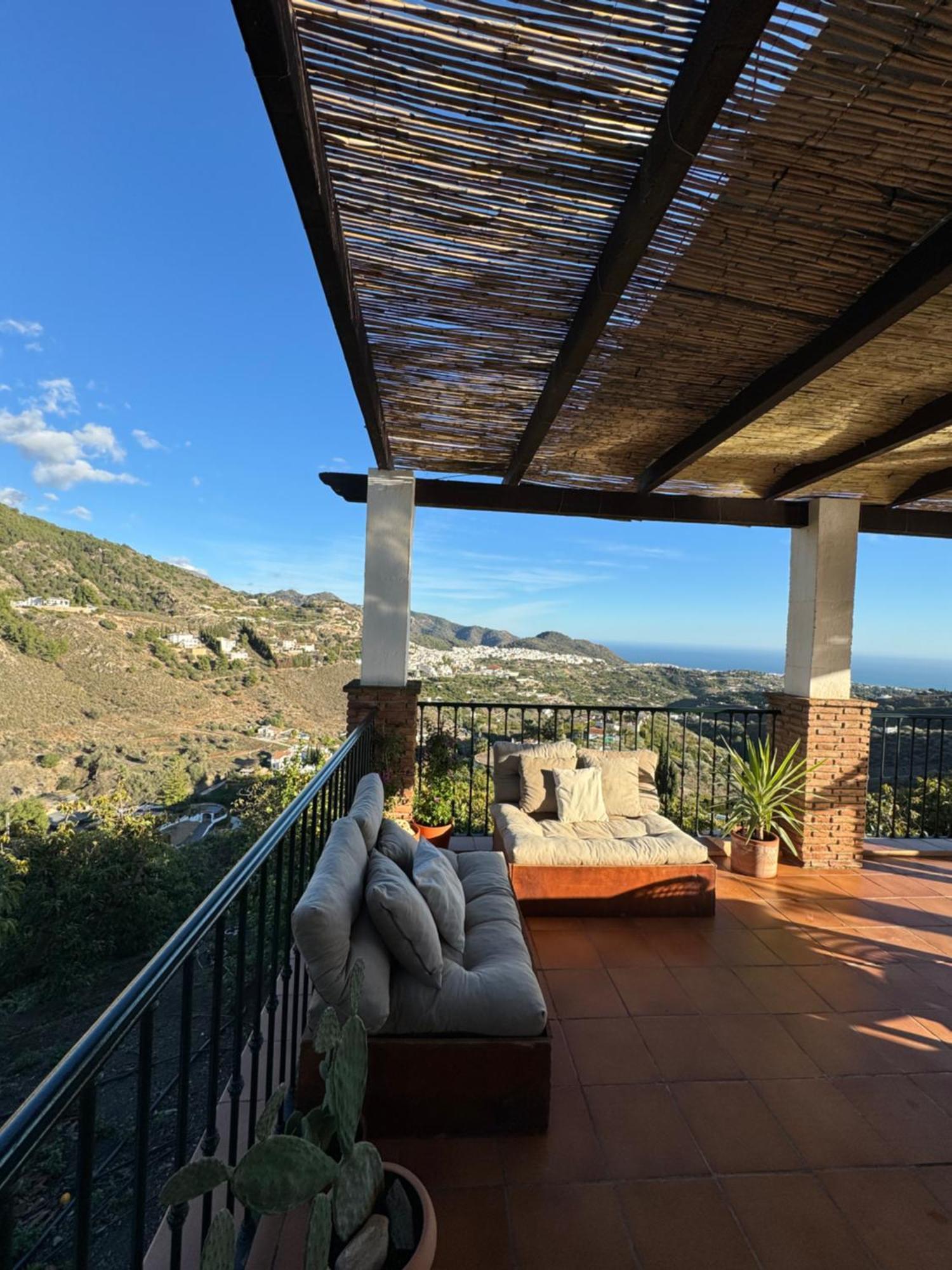 Villa En Frigiliana Con Piscina, Jacuzzi Y Espectaculares Vistas Buitenkant foto
