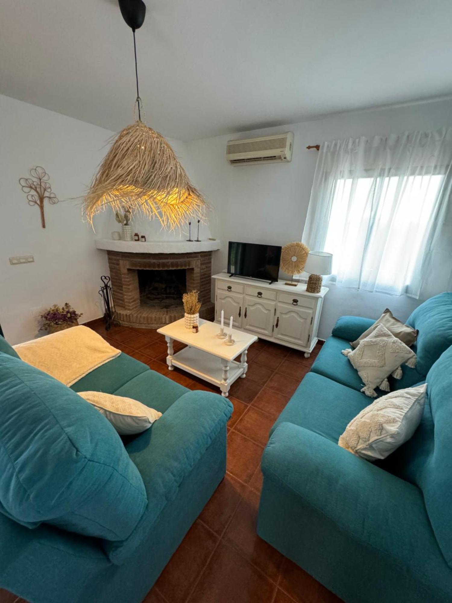 Villa En Frigiliana Con Piscina, Jacuzzi Y Espectaculares Vistas Buitenkant foto
