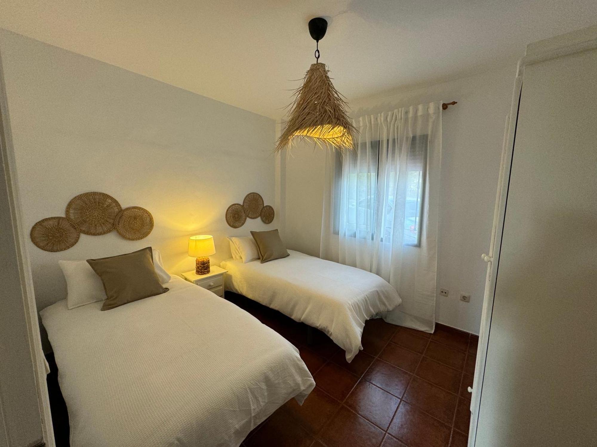 Villa En Frigiliana Con Piscina, Jacuzzi Y Espectaculares Vistas Buitenkant foto