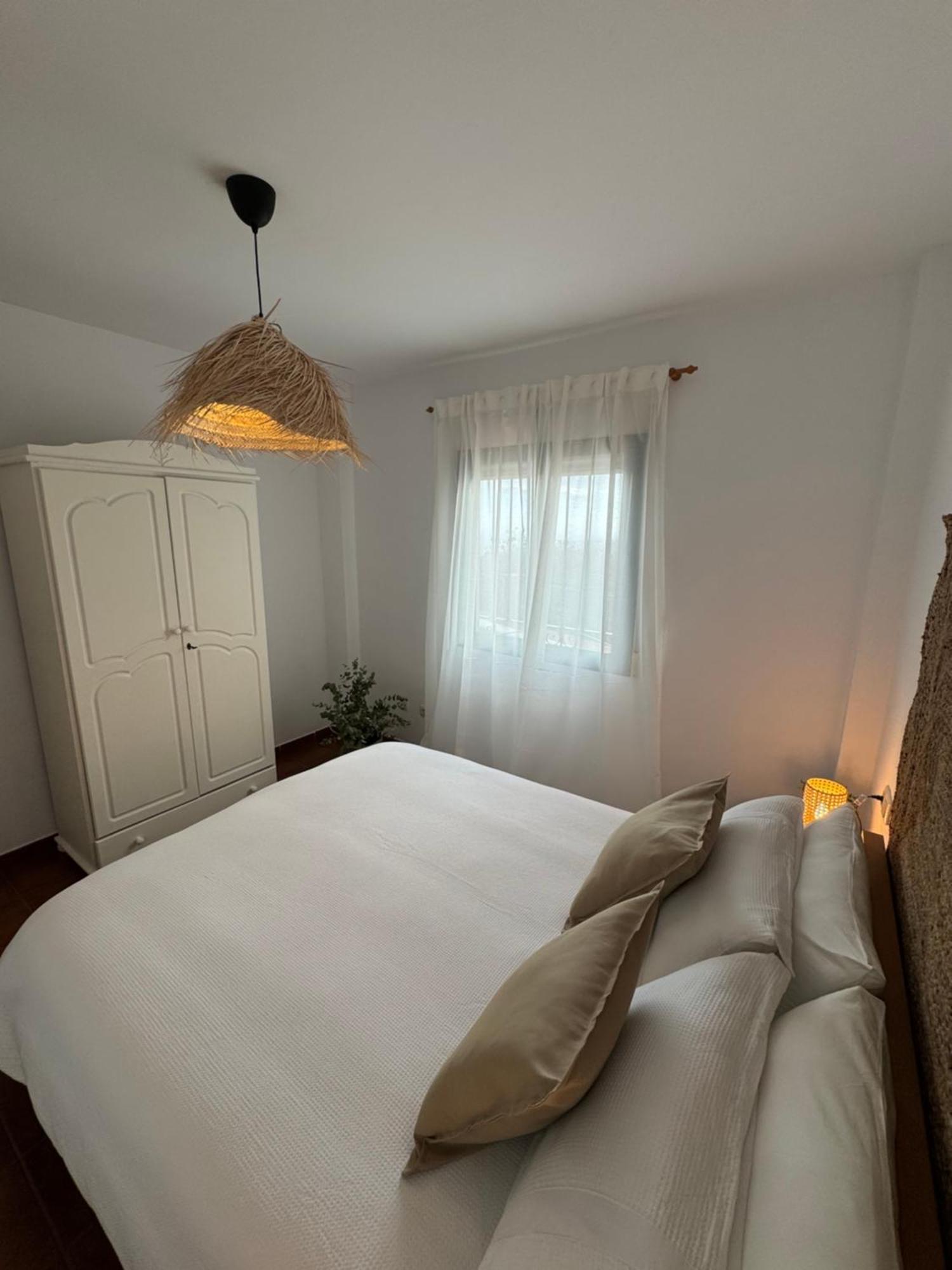 Villa En Frigiliana Con Piscina, Jacuzzi Y Espectaculares Vistas Buitenkant foto