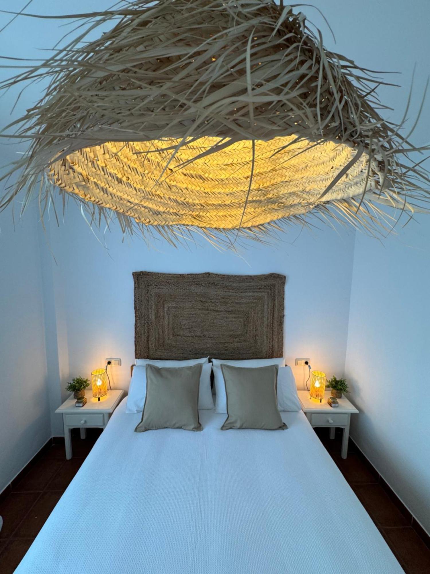 Villa En Frigiliana Con Piscina, Jacuzzi Y Espectaculares Vistas Buitenkant foto